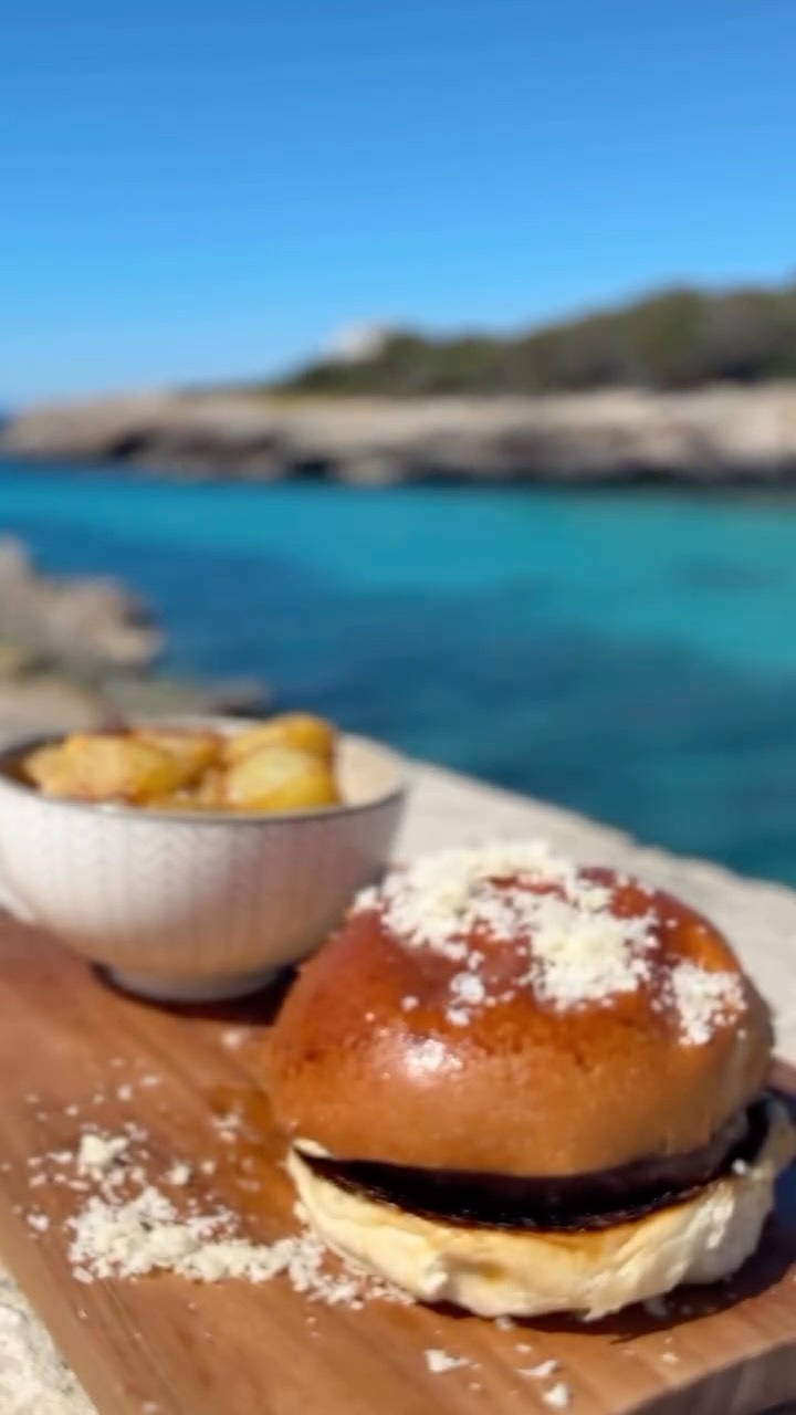 Video 4 from Marea Beach House