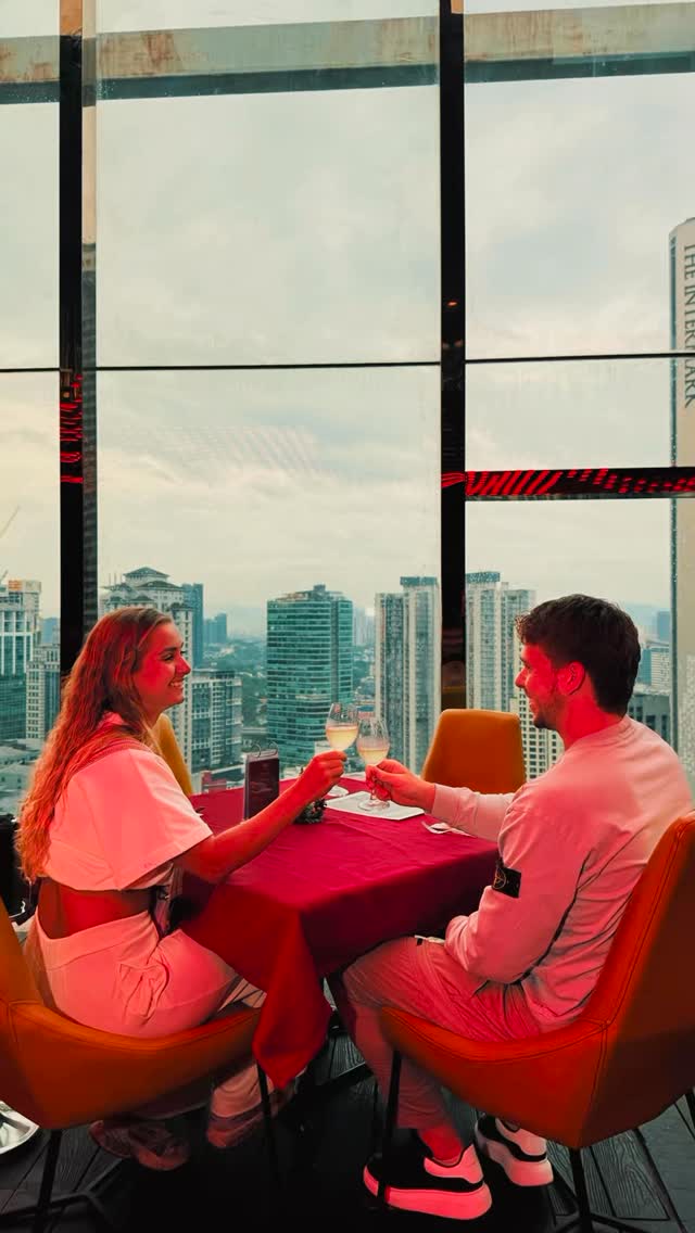 Video 8 from Marquis Sky Lounge