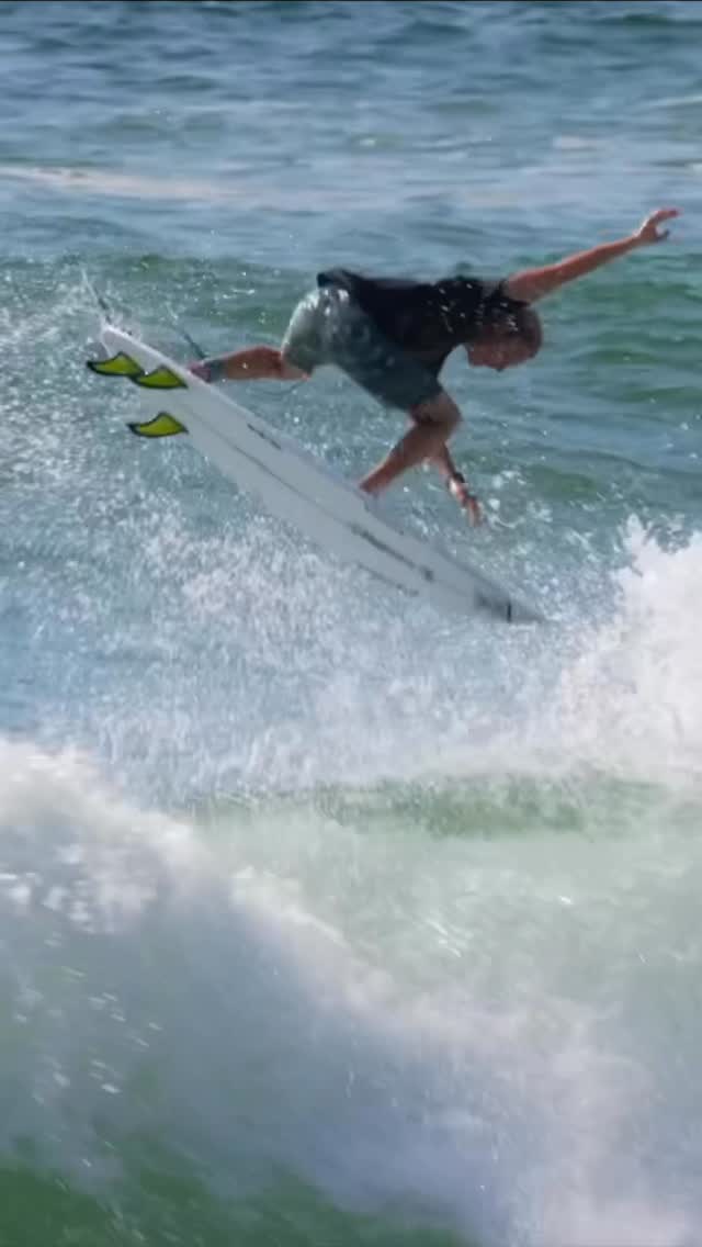 Video 2 from Max Beach