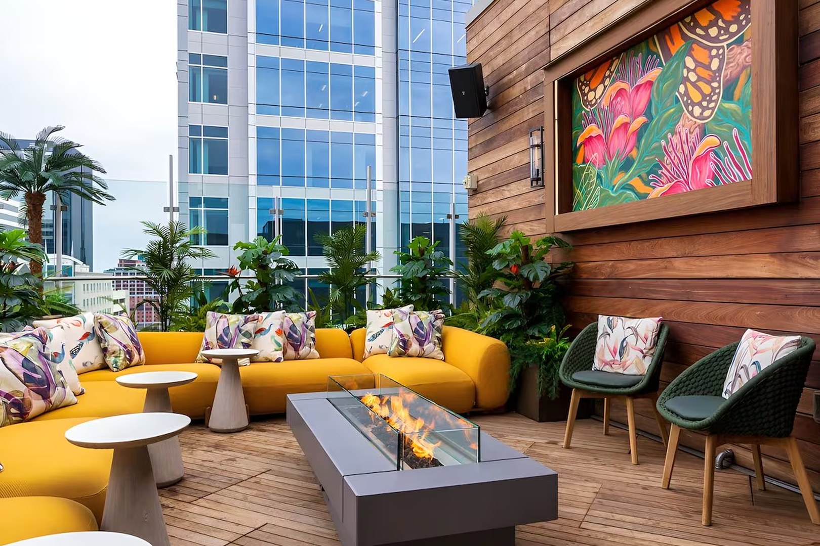 Merchant & Trade, a rooftop in Charlotte, USA — photo 2