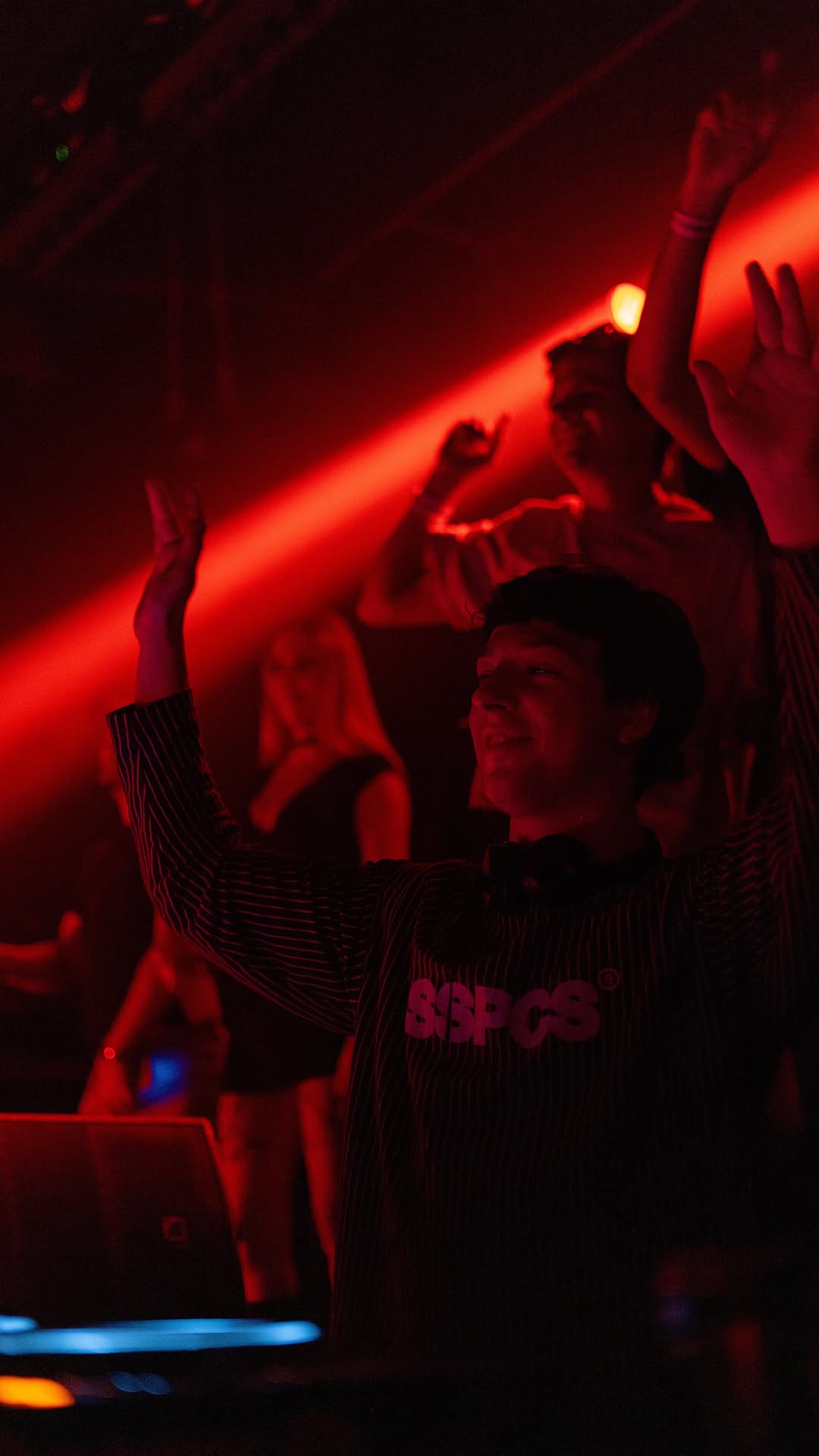 Video 7 from Mondo Disko