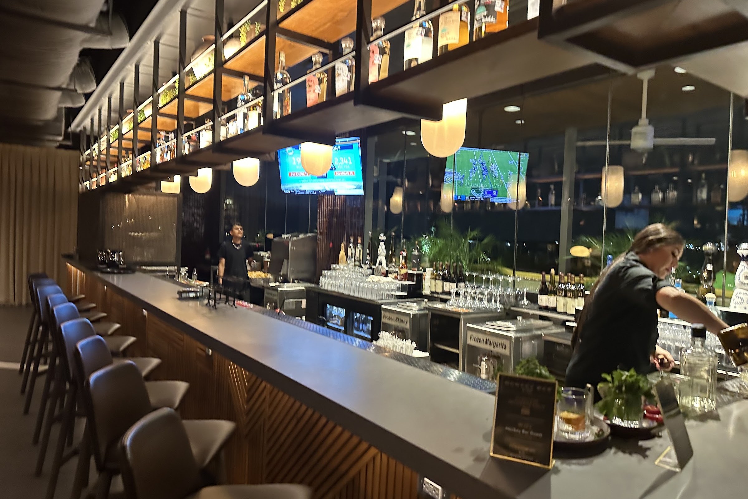 Monkey Bar on 9, a rooftop in Dallas, USA — photo 4