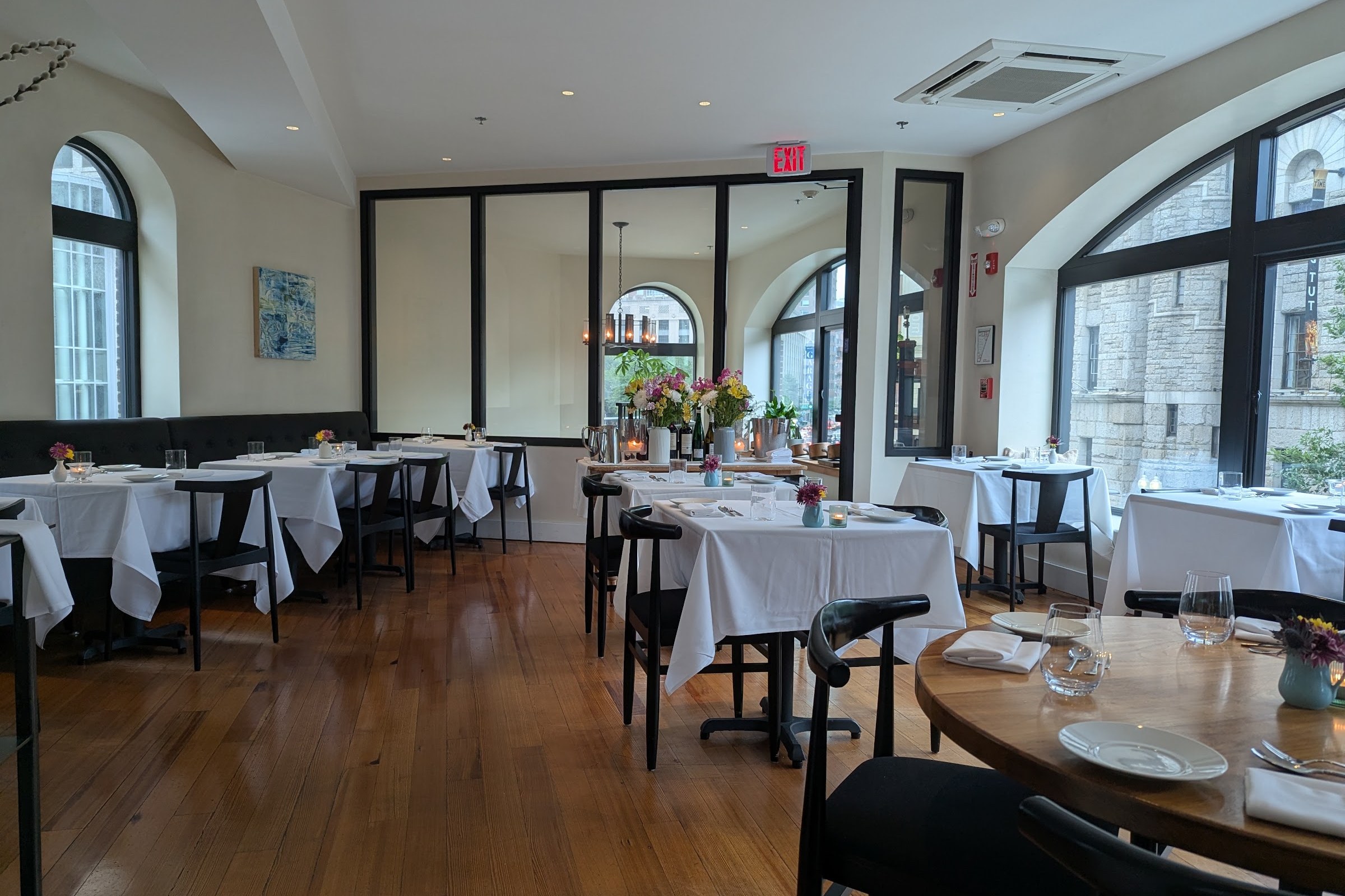 Mooncusser, a restaurant in Boston, USA — photo 2