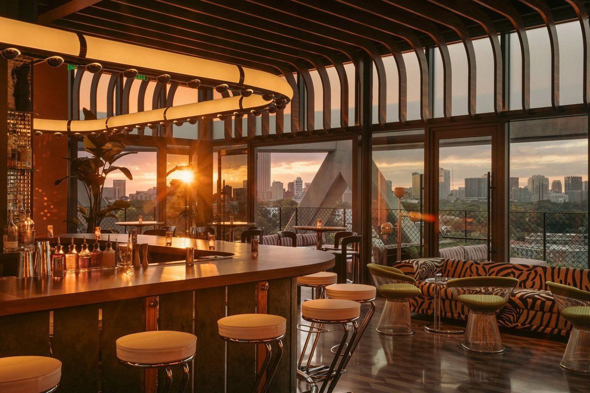 Moonlight at FORTH, a rooftop in Atlanta, USA — photo 1