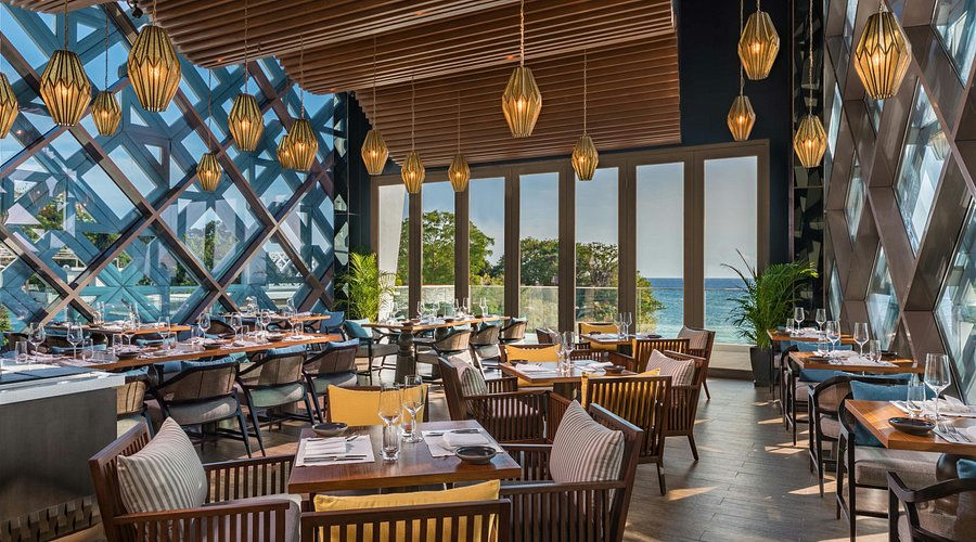 Mosaic at Crimson Resort, a restaurant in Borocay, Philippines