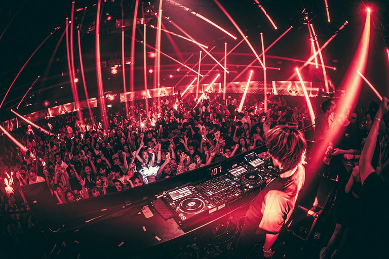 MUIN  , a night club in Bangkok, Thailand