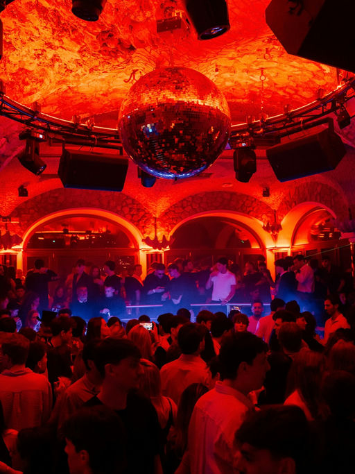 Music on the Rocks, a night club in Amalfi Coast, Italy