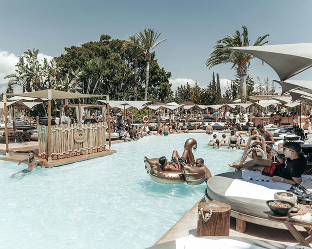 Naô Pool Club, a pool club in Marbella, Spain