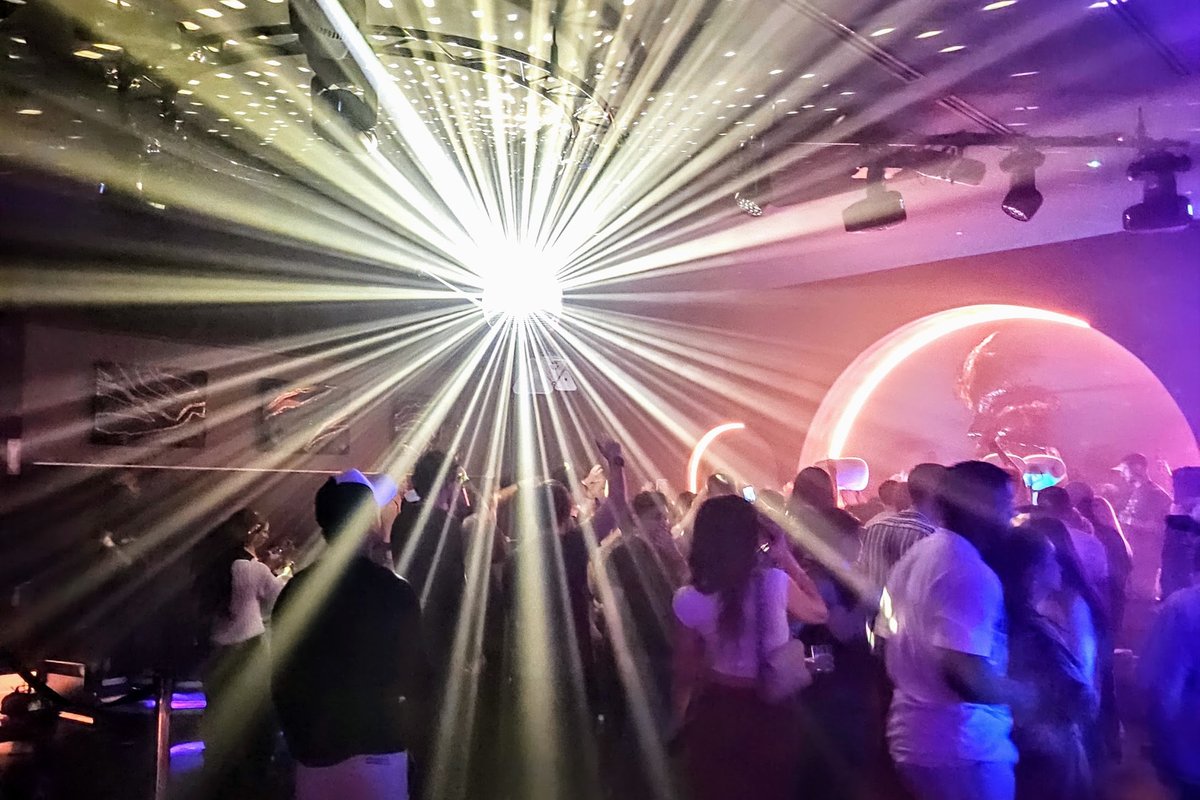 Night We Met, a night club in Nashville, USA — photo 2