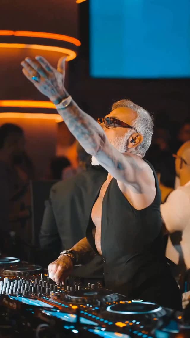 Video 5 from Nikki Beach