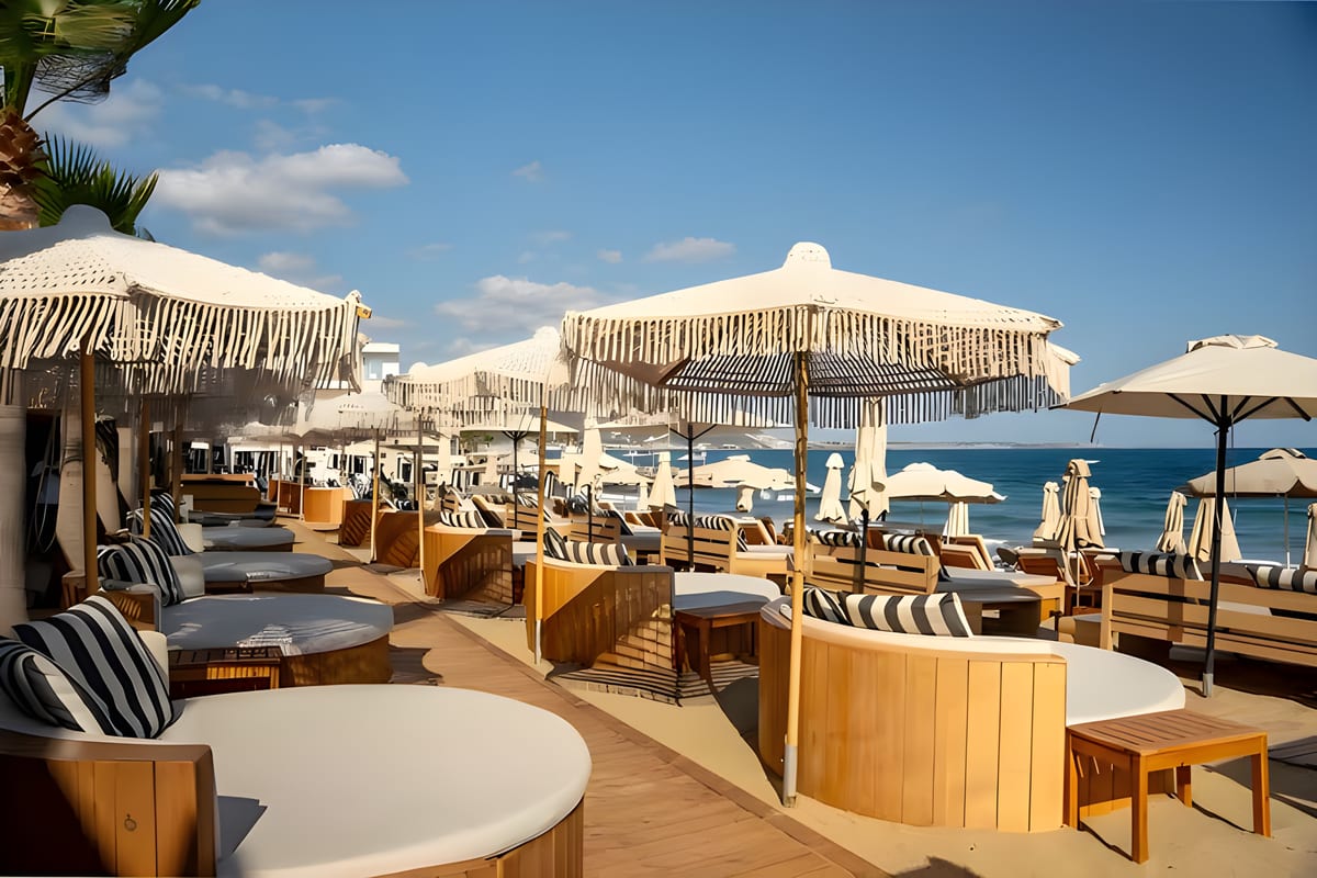 Nisos Beach Bar, a restaurant in Crete, Greece — photo 1