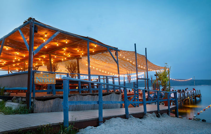 Niyaza, a restaurant in Çeşme, Turkey