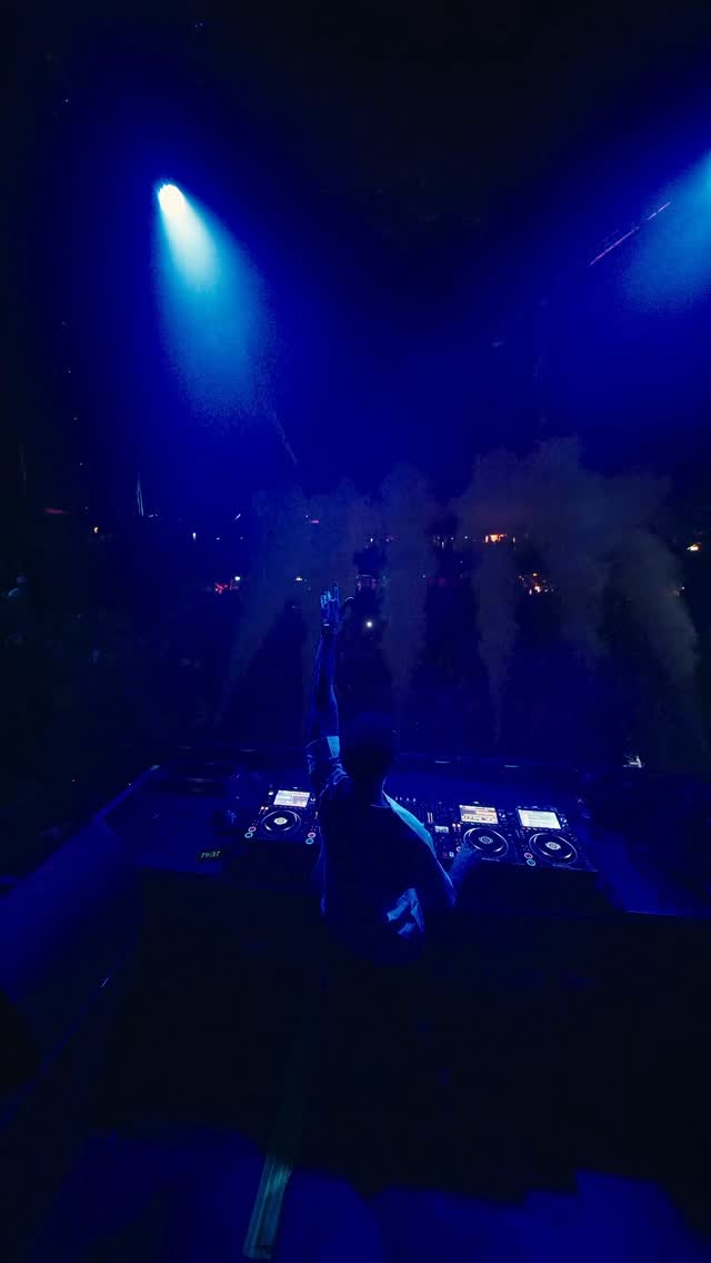 Video 8 from Noa Beach Club