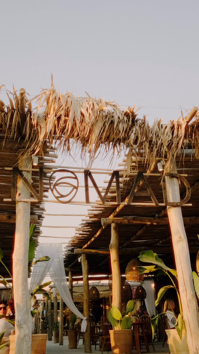 Video 4 from Nomad