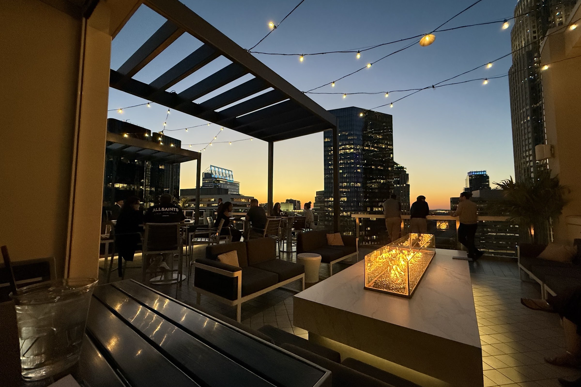 Nuvolé Rooftop TwentyTwo, a rooftop in Charlotte, USA — photo 5
