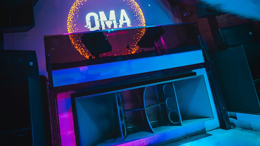 Oma, a night club in Hong Kong, Hong Kong