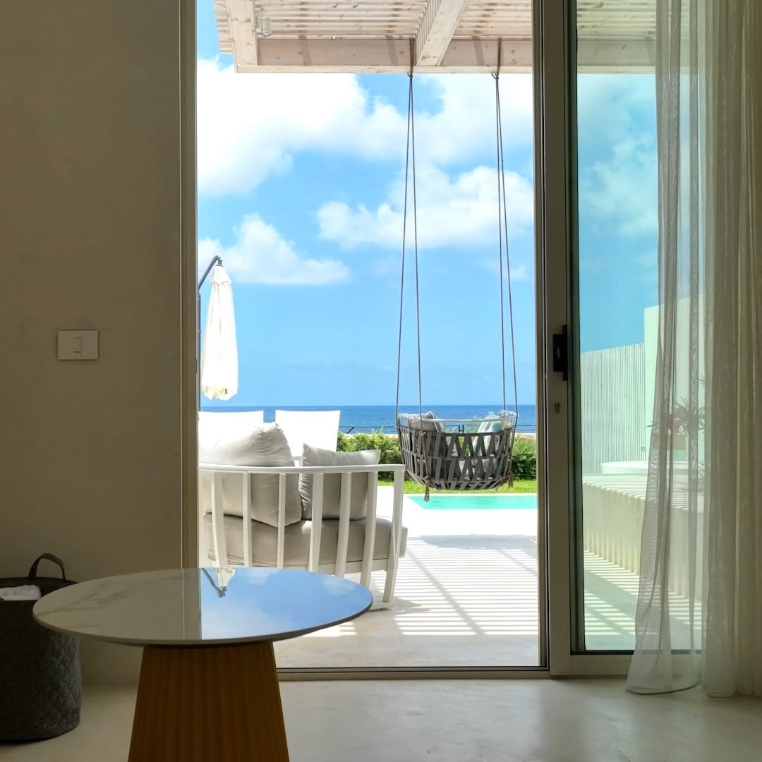 Video 3 from Orchid Beach Lounge