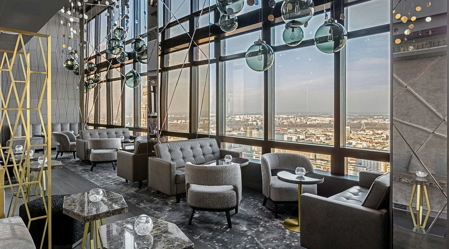 Panorama Sky Bar, a bar in Warsaw, Poland