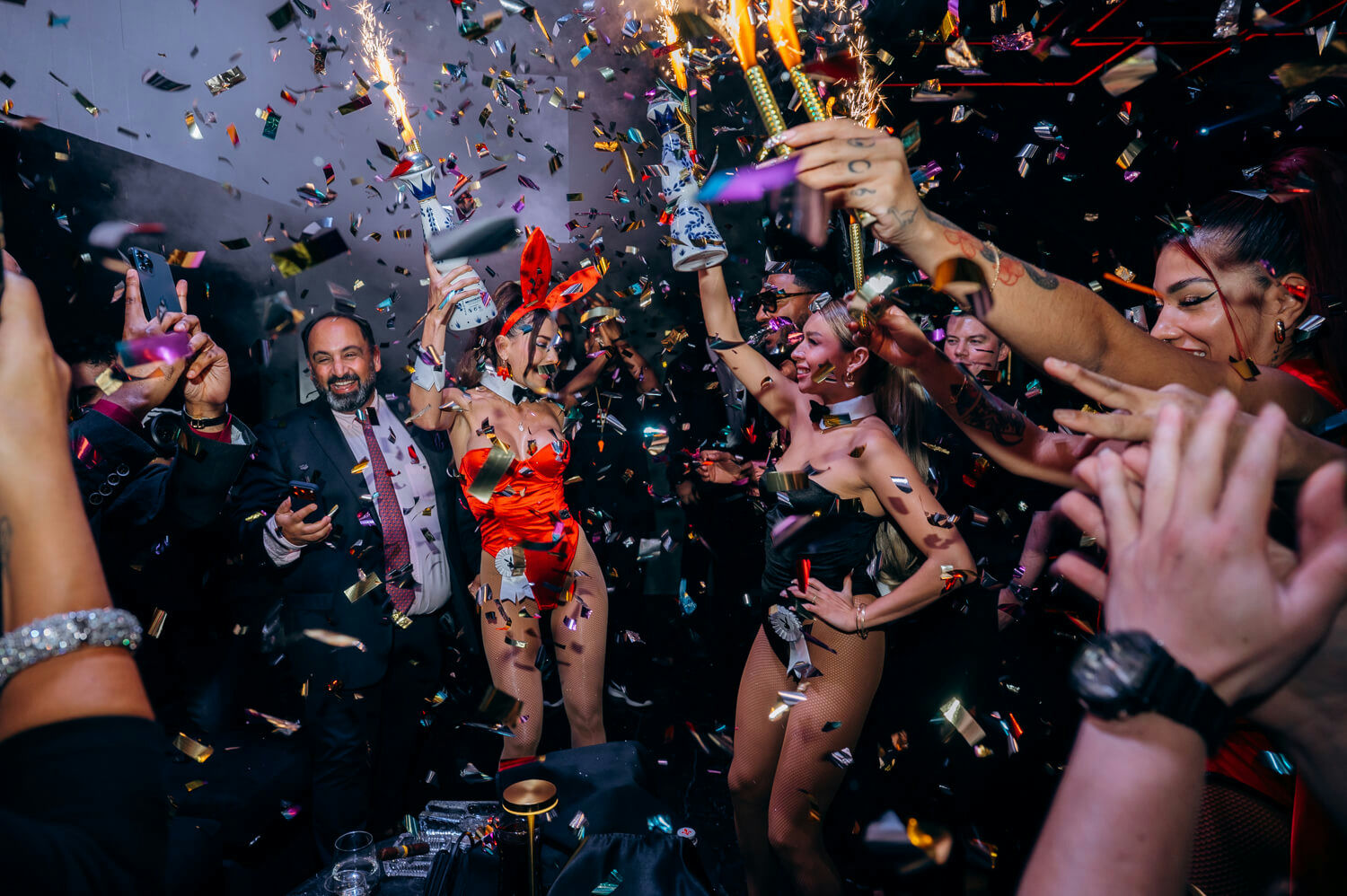 Papa, a night club in Dubai, UAE — photo 2
