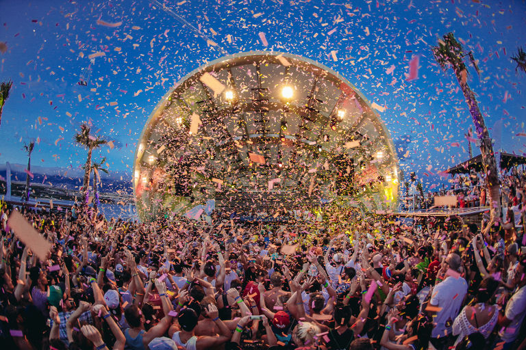 Papaya Club, a beach club in Pag, Croatia