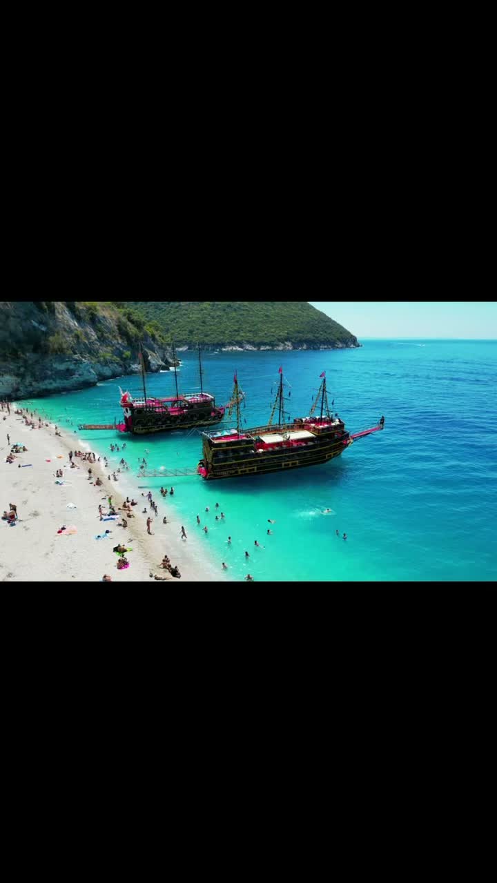 Video 2 from Pashaj VIP Boat Party