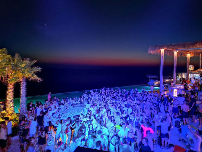 Pathos Club, a beach club in Ios, Greece