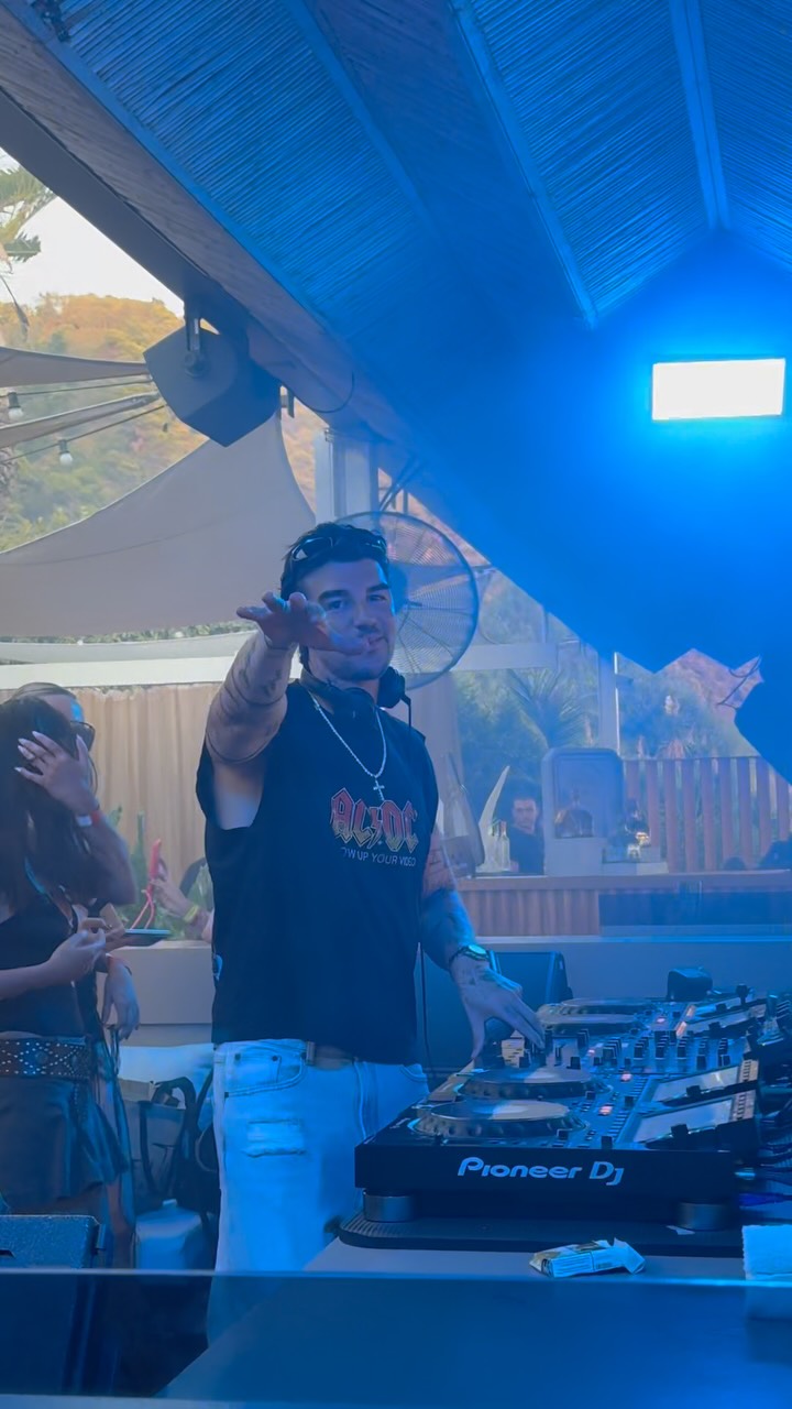 Video 6 from Pazuzu Beach