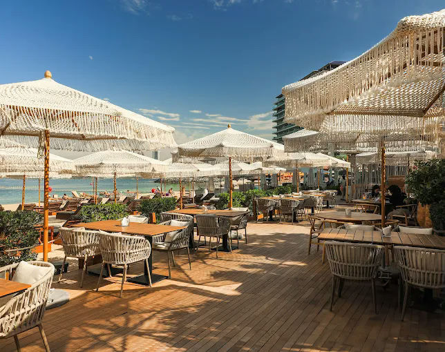 Peaches & Cream, a restaurant in Dubai, UAE — photo 1