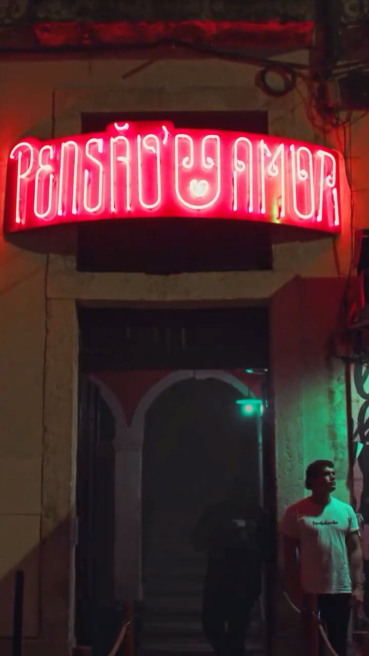 Video 4 from Pensão Amor