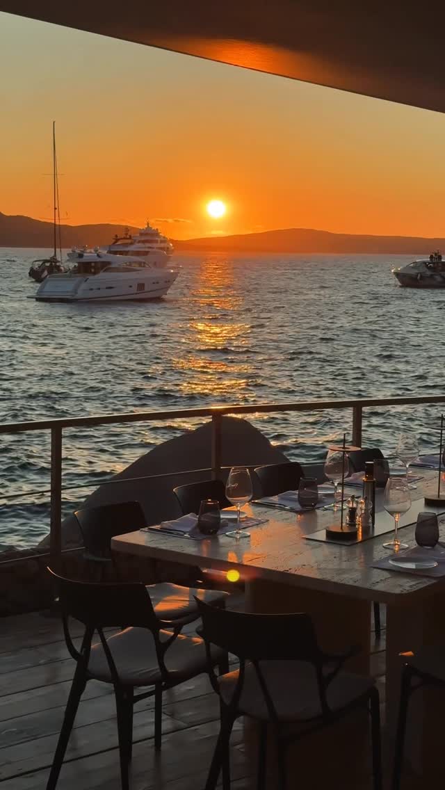 Video 4 from Phi Beach Club  