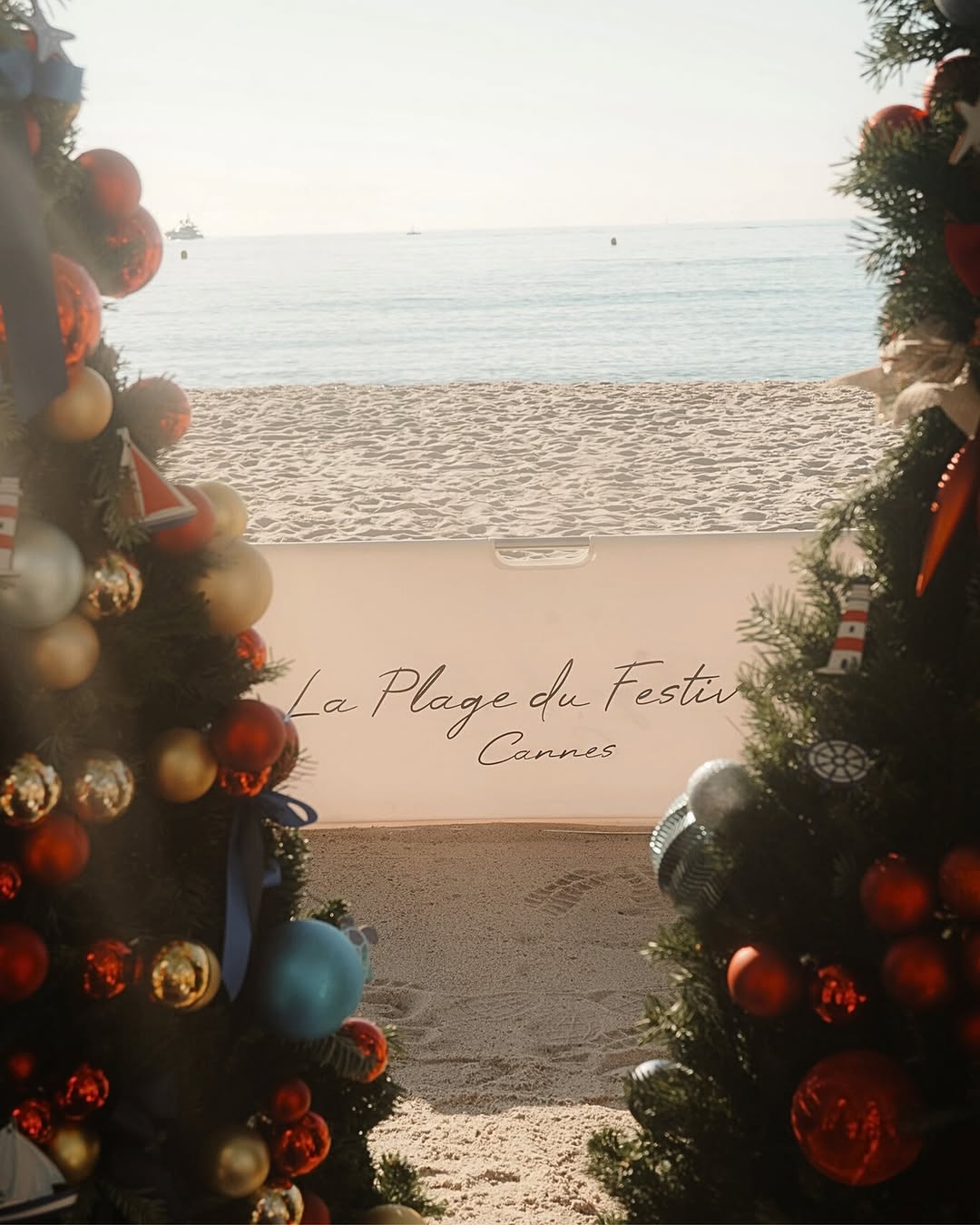 Video 1 from Plage du Festival