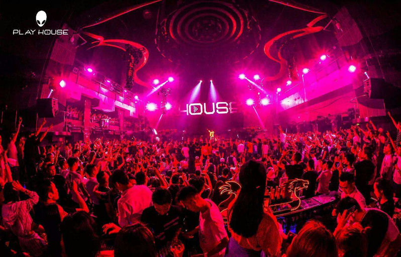 PLAY X, a night club in Chengdu, China — photo 1