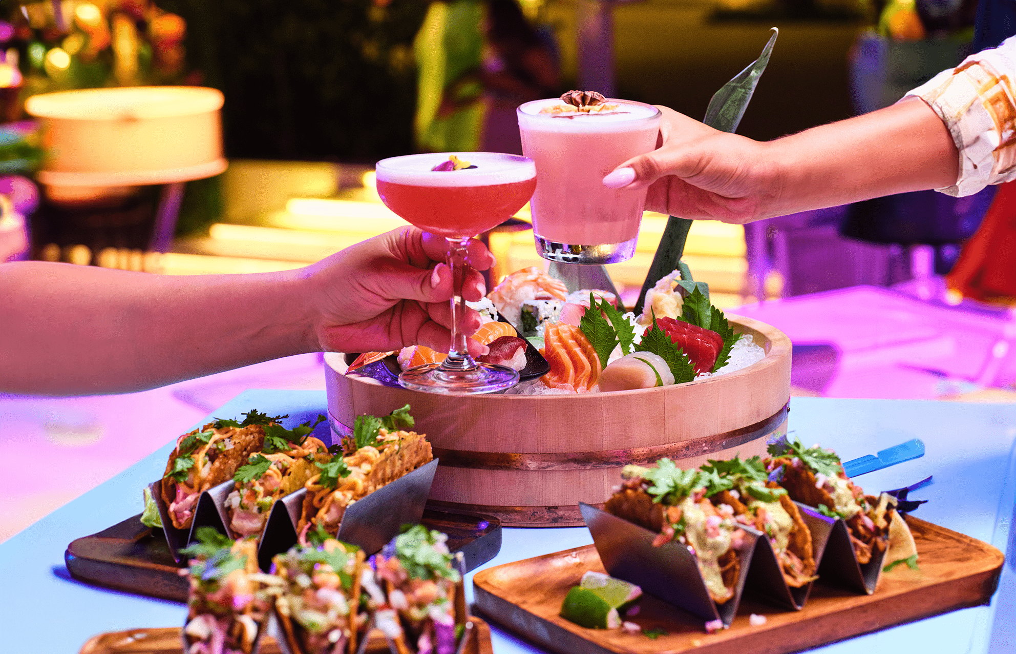 Praia at FIVE, a beach club in Dubai, UAE — photo 6