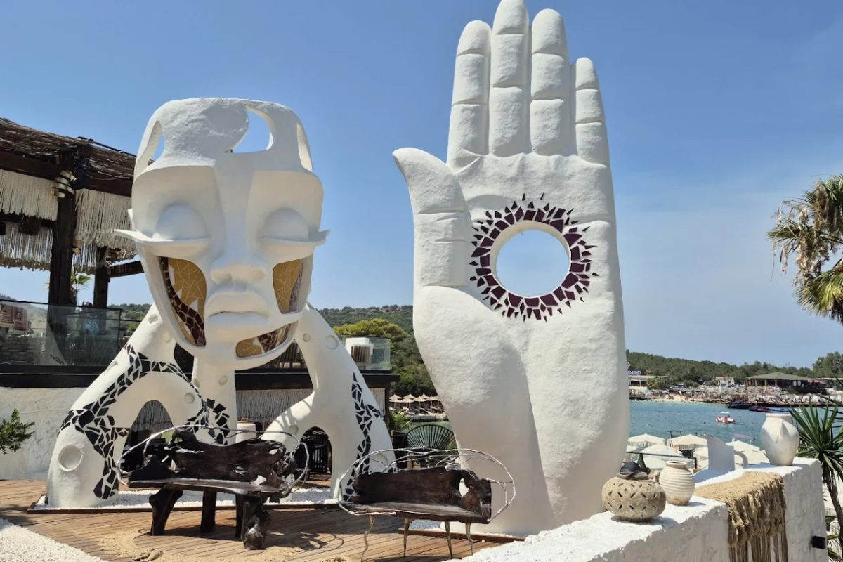 Principotes, a bar in Ksamil, Albania — photo 1