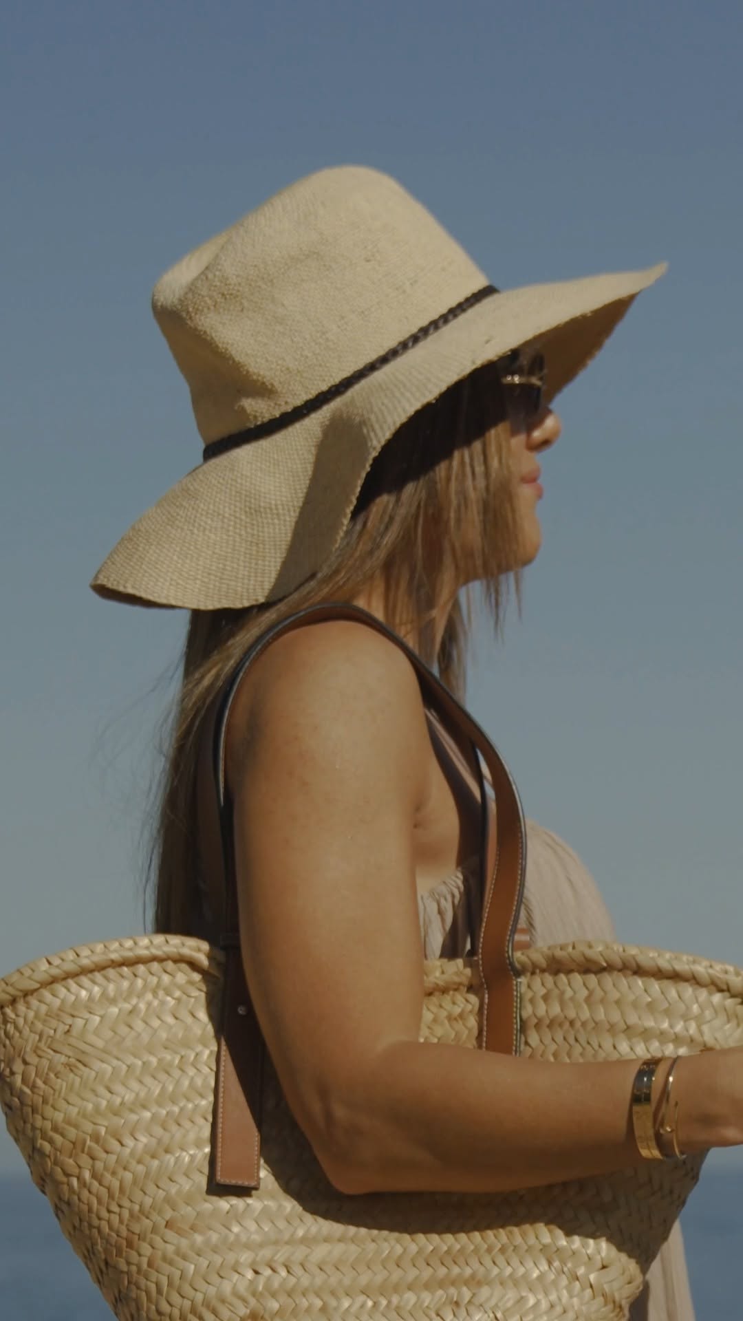 Video 3 from Purobeach