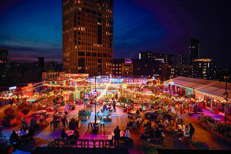 Queen of Hoxton Rooftop, a rooftop in London, England
