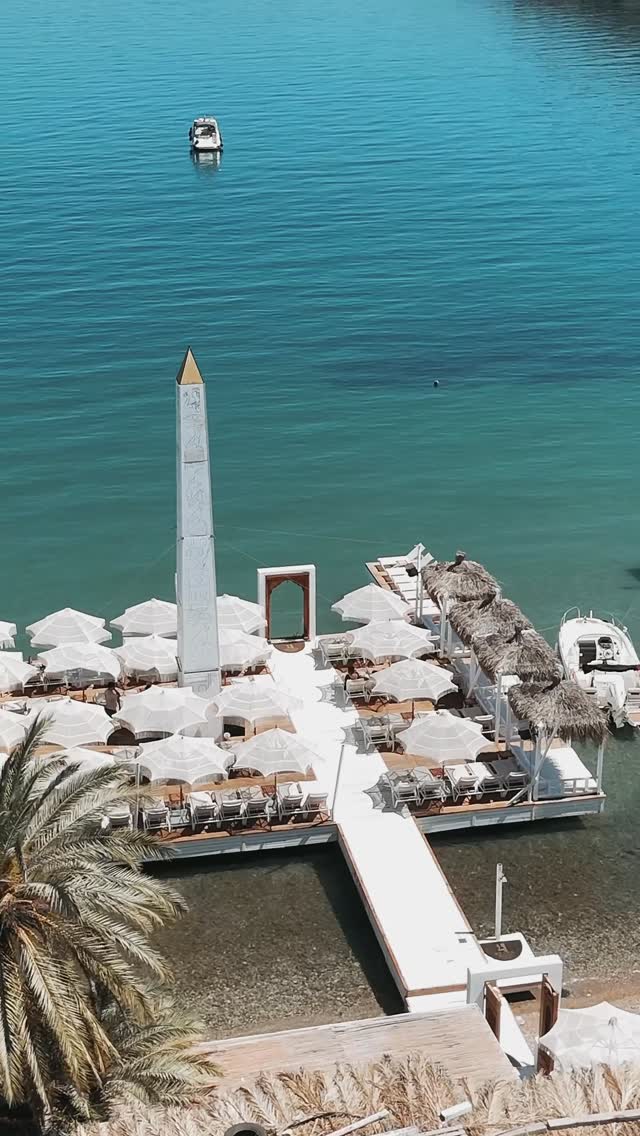 Video 7 from Raena Beach