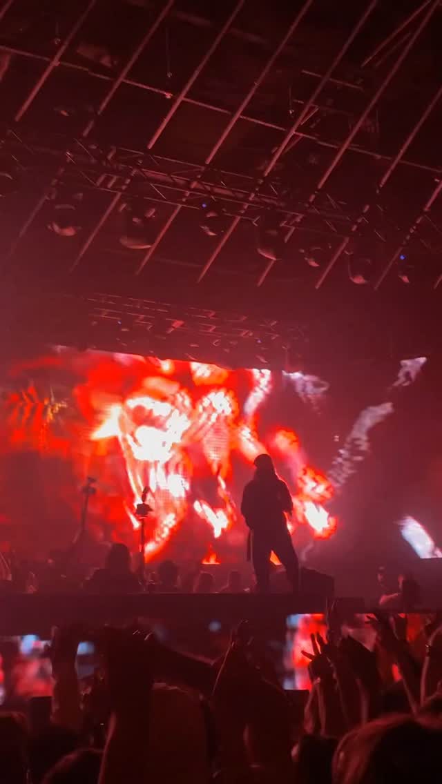 Video 4 from Rebel
