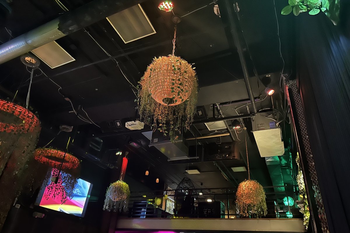 Reserve Lounge, a lounge in Philadelphia, USA — photo 3
