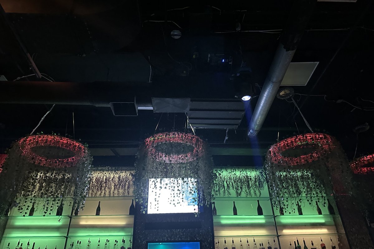 Reserve Lounge, a lounge in Philadelphia, USA — photo 5