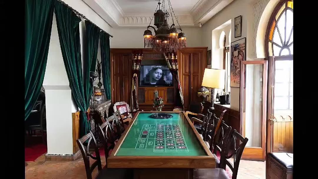 Video 2 from Rick's Cafe