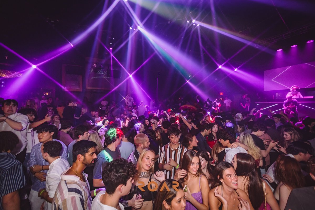 Roar, a night club in Philadelphia, USA — photo 2