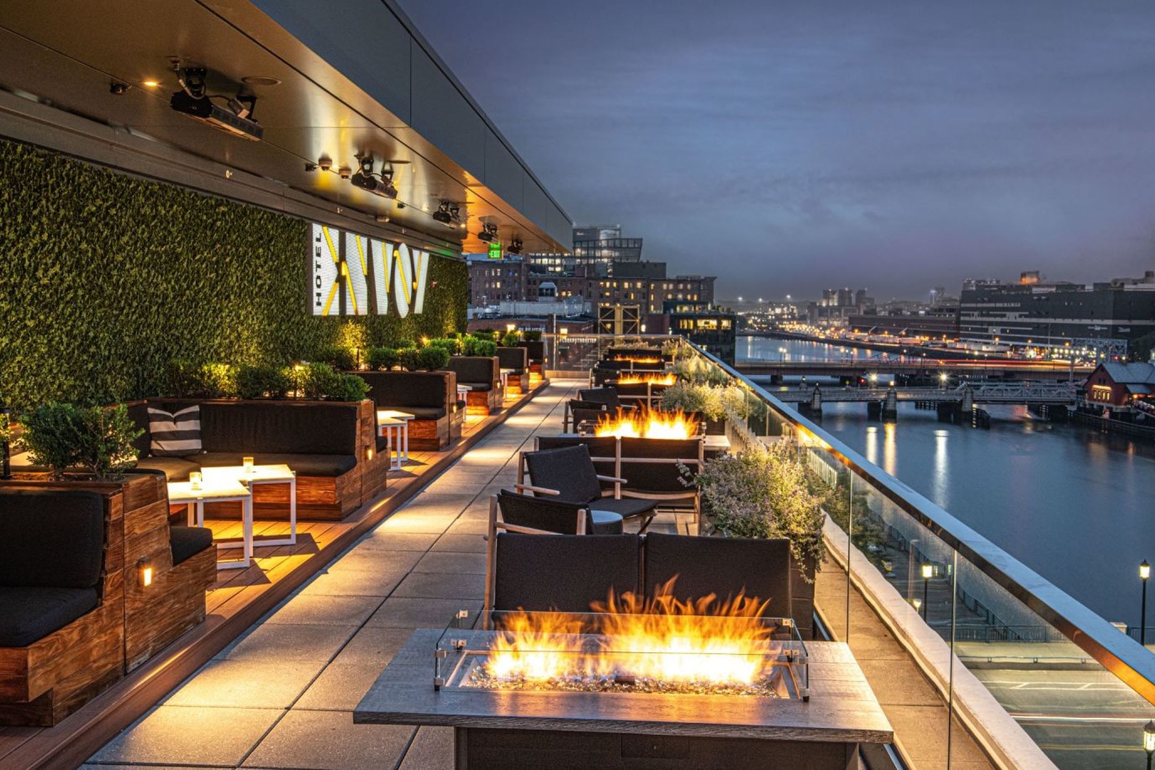 Rooftop at The Envoy, a rooftop in Boston, USA — photo 3