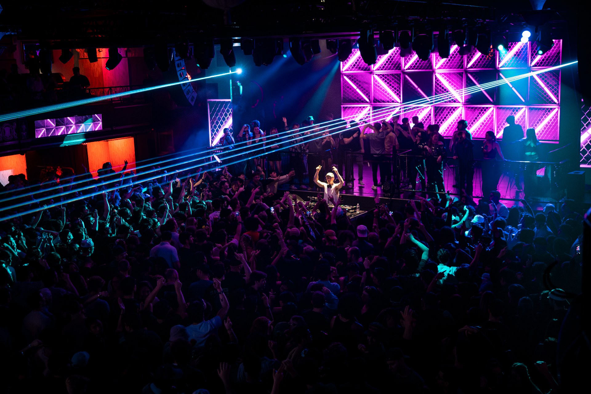 Royale, a night club in Boston, USA — photo 4