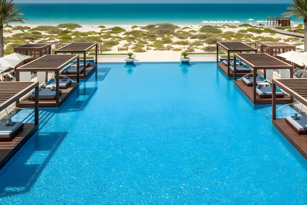 Saadiyat Beach Club, a beach club in Abu Dhabi, UAE — photo 1