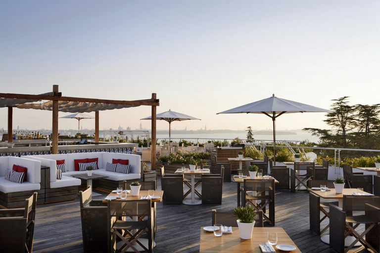 Sagra Rooftop, a restaurant in Venice, Italy