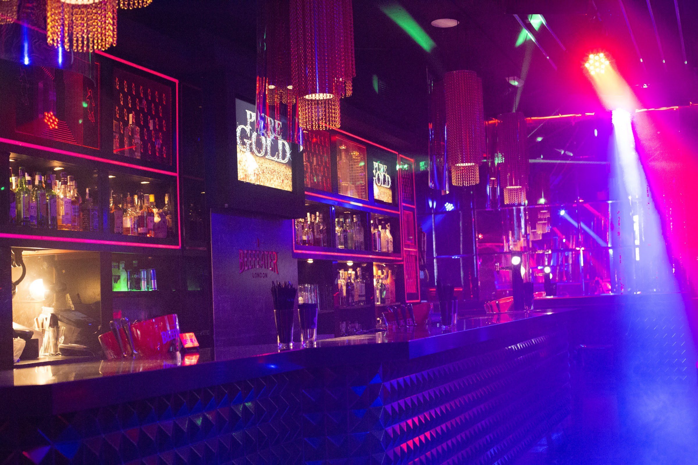 Sala Gold, a night club in Málaga, Spain — photo 2