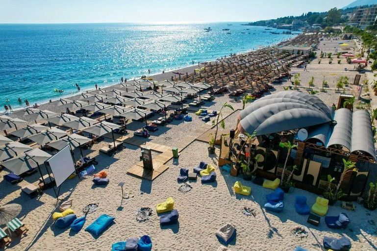 Salinas Beach Bar, a beach club in Dhërmi , Albania