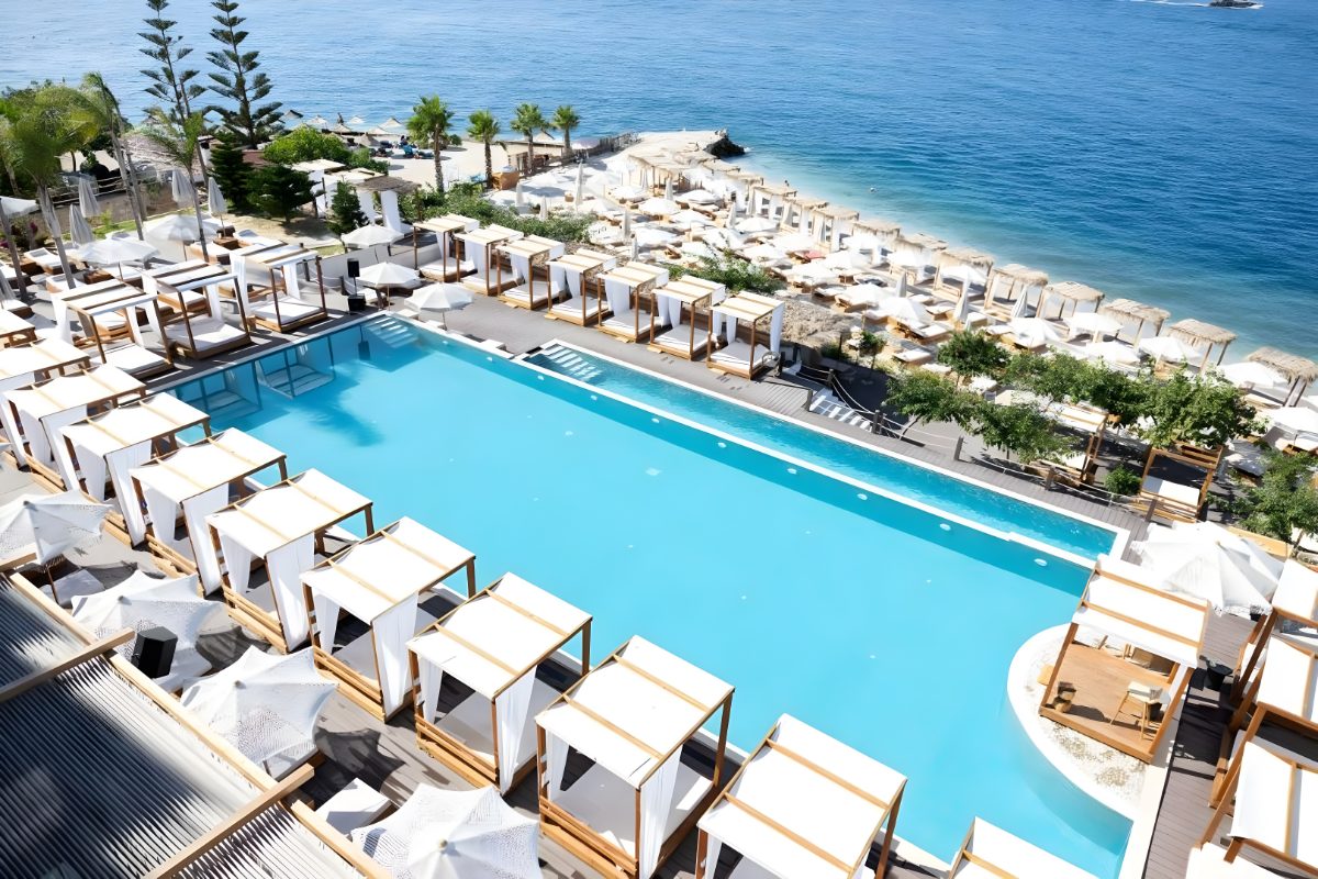San Angelo, a beach club in Sarandë, Albania — photo 1