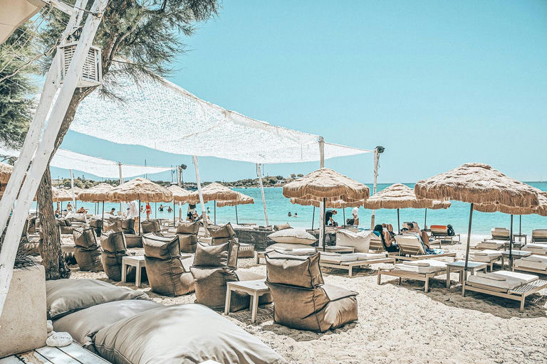 Santana Beach Club, a restaurant in Naxos, Greece